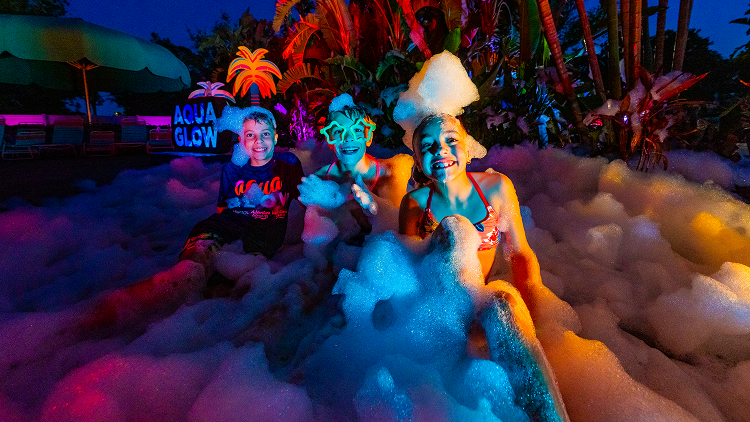 aqua glow